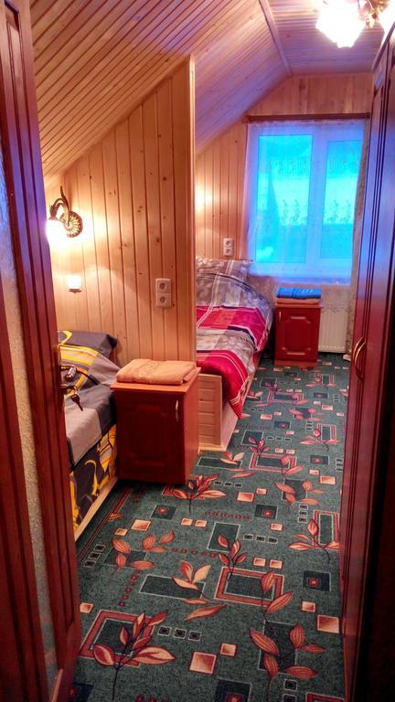 Cottage Ozerniy Lazeshchyna Quarto foto