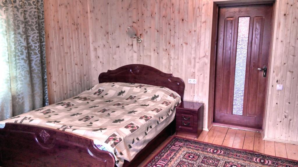 Cottage Ozerniy Lazeshchyna Quarto foto